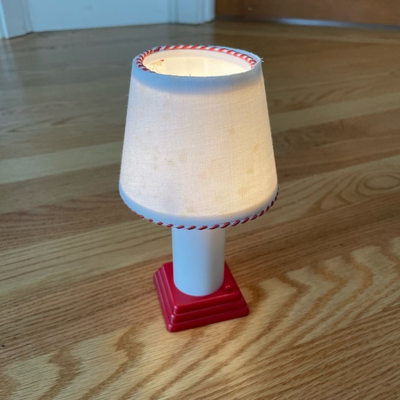 Vintage - 1991 Pleasant Company - Molly - book, lamp and water bottle - Picture 3 of 9